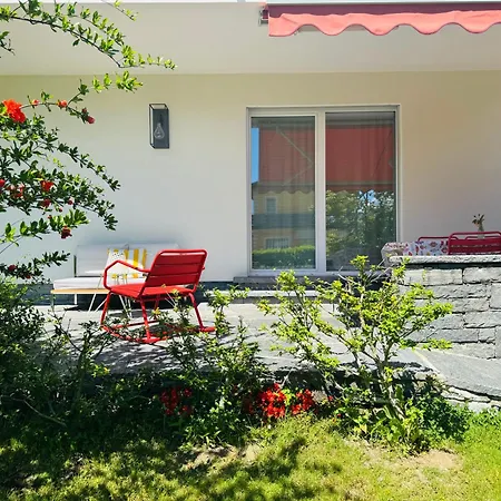 Lägenhet Con Giardino Al Melograno Locarno